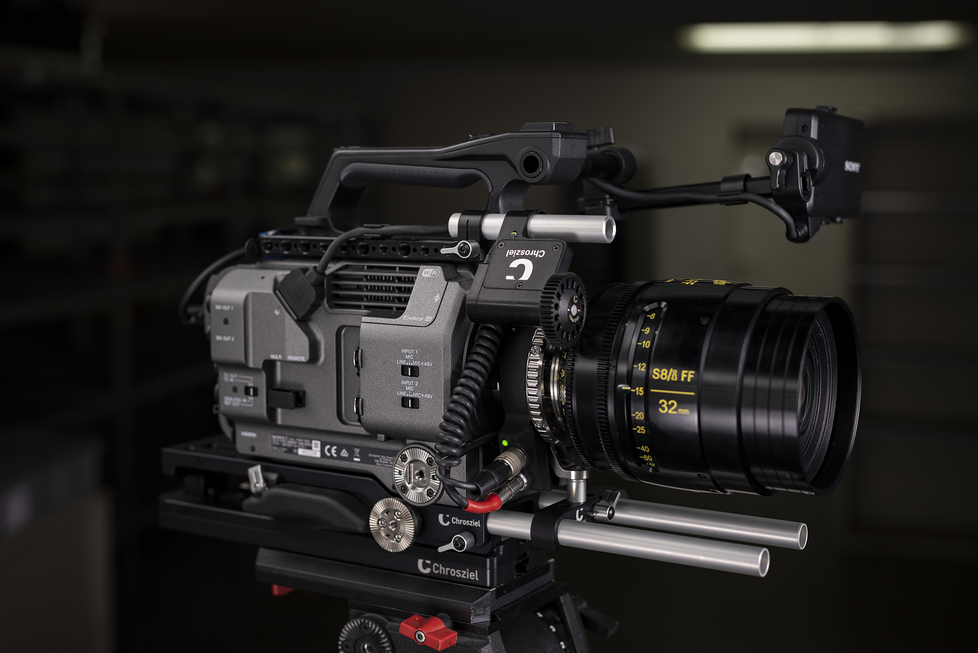 Universal Iris Motor for cine lenses and Hirose 12pin output cameras